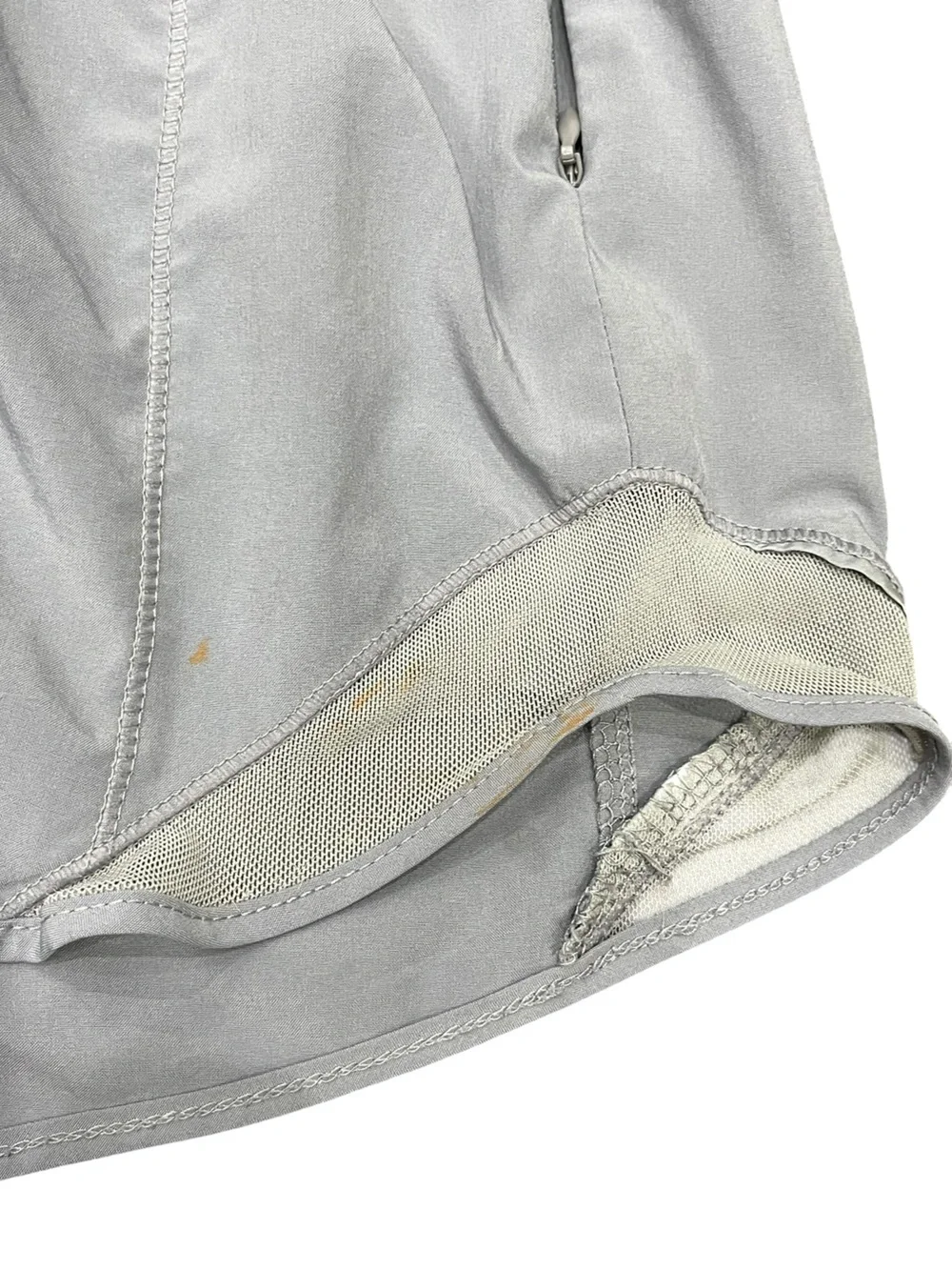 Lululemon | Hotty Hot High-Rise Lined Short 2.5